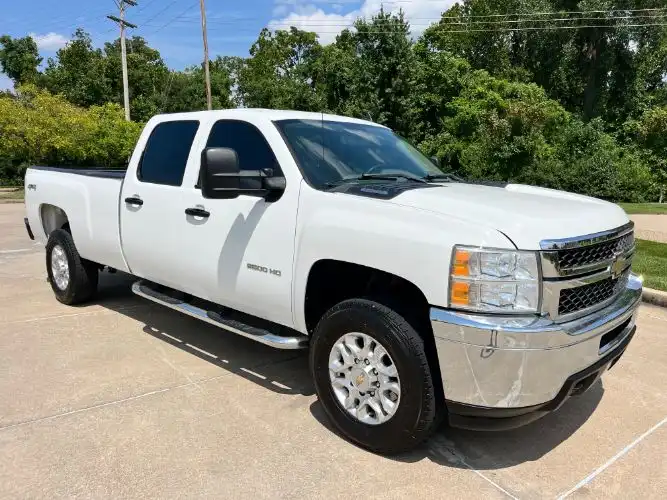 2011 Chevrolet Silverado HD Work Truck 4WD Crew Cab LWB's photo
