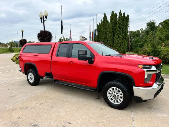 2021 Chevrolet Silverado HD LT Double Cab Standard Box photo 4