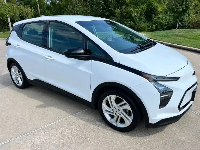 2023 Chevrolet Bolt EV LT Auto's photo