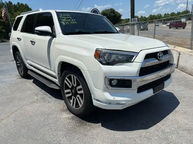 2016 Toyota 4Runner Limited V6's photo