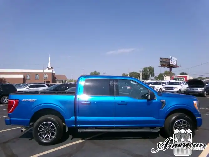 2021 Ford F-150 XLT 4WD SuperCrew 5-1/2' Box's photo