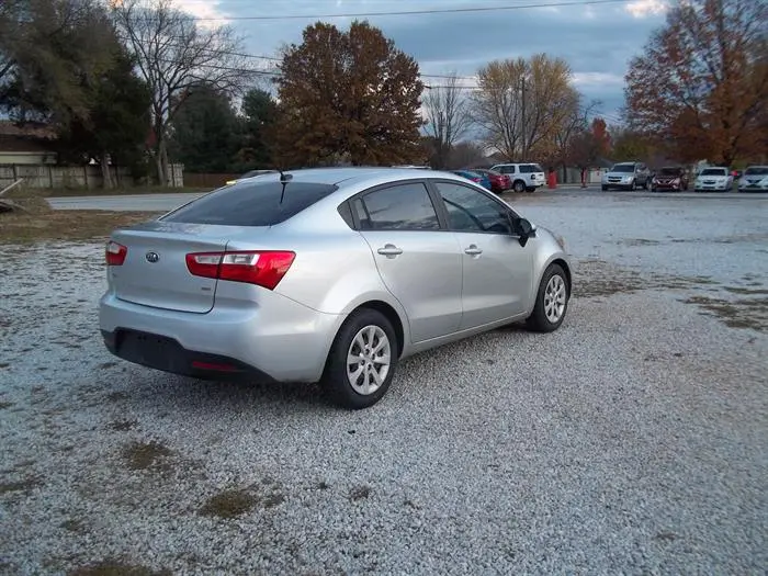 2015 Kia Rio LX Auto photo 5