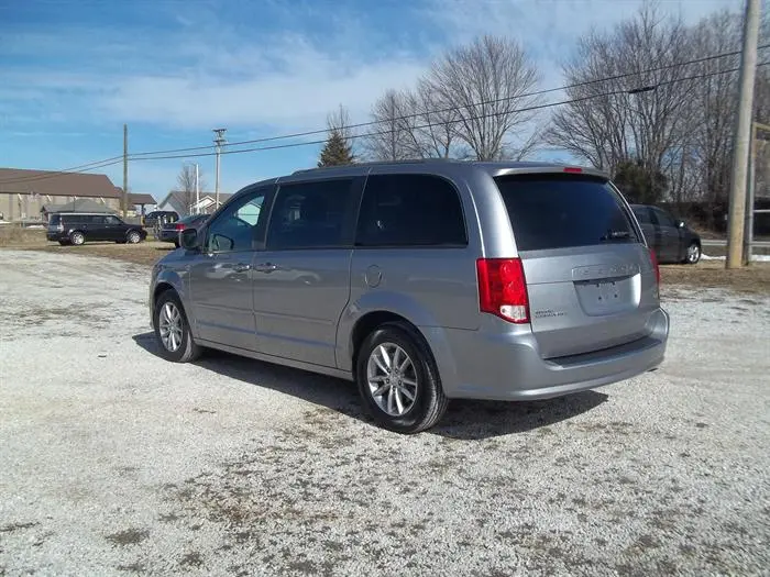 2016 Dodge Grand Caravan SXT photo 5