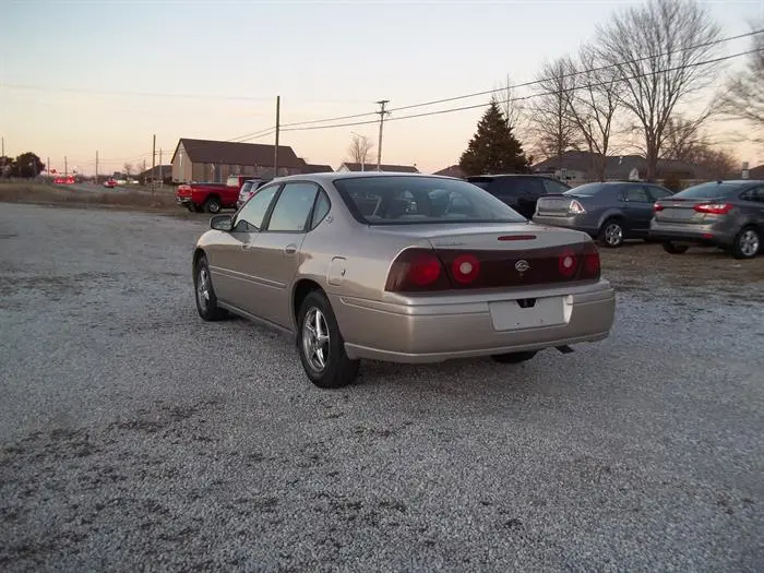 2000 Chevrolet Impala BASE photo 5