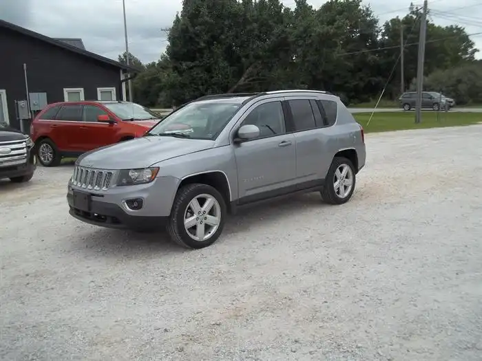 2014 Jeep Compass Latitude's photo