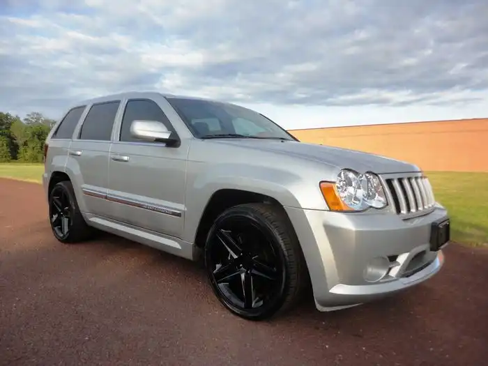 2008 Jeep Grand Cherokee SRT-8's photo