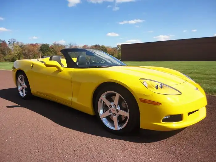 2006 Chevrolet Corvette Convertible's photo