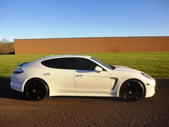 2012 Porsche Panamera Turbo photo 4