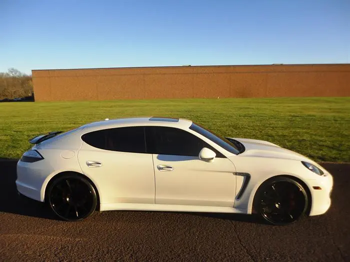 2012 Porsche Panamera Turbo photo 5