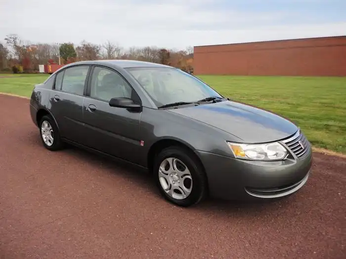 2005 Saturn Ion ION 2 4AT's photo