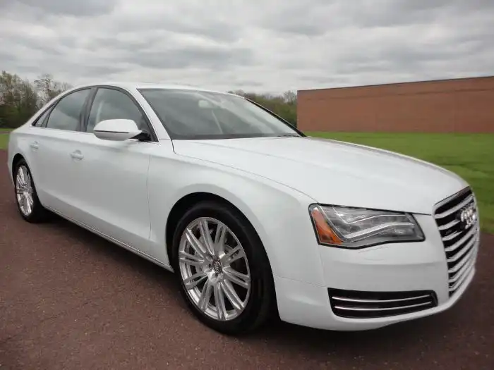 2013 Audi A8 4.0T quattro Tiptronic's photo