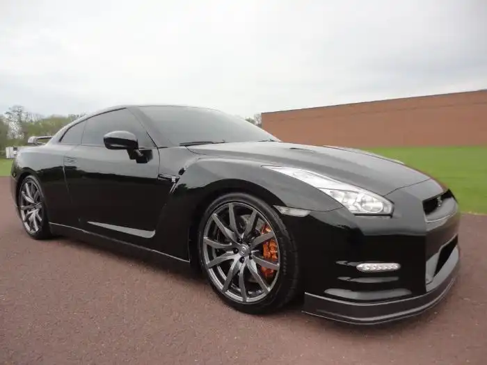 2015 Nissan GT-R Premium's photo