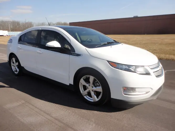 2012 Chevrolet Volt Base photo 4