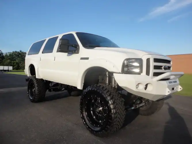 2005 Ford Excursion Eddie Bauer 4x4 6.0L's photo