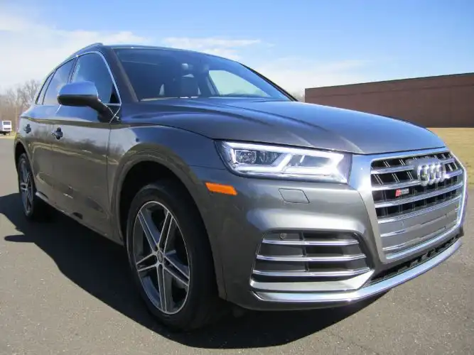 2019 Audi SQ5 3.0 quattro tiptronic Premium Plus's photo