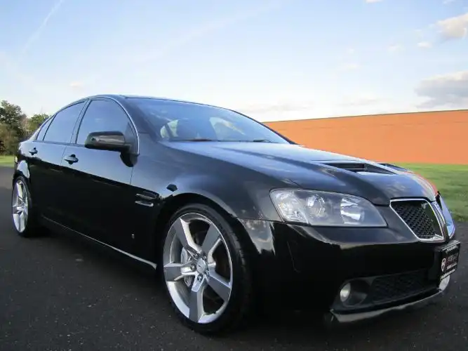 2008 Pontiac G8 GT's photo