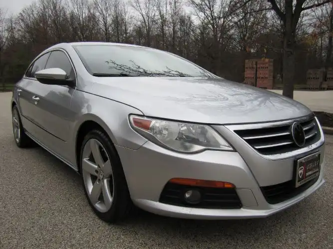 2012 Volkswagen CC Luxury PZEV's photo
