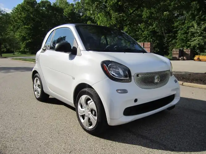 2016 smart fortwo passion's photo