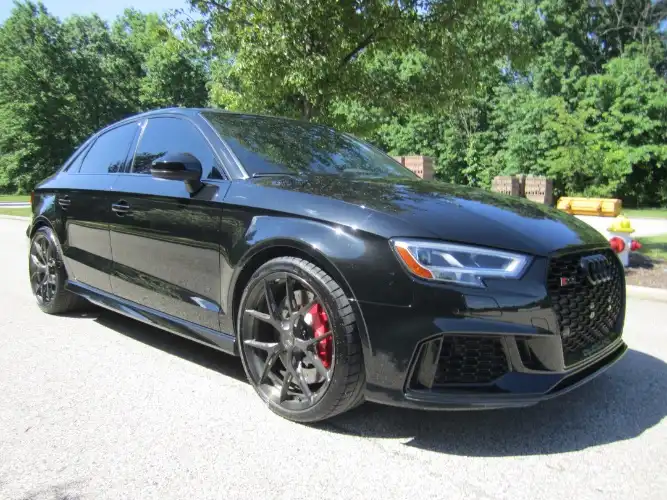 2019 Audi RS 3 2.5T quattro S tronic's photo