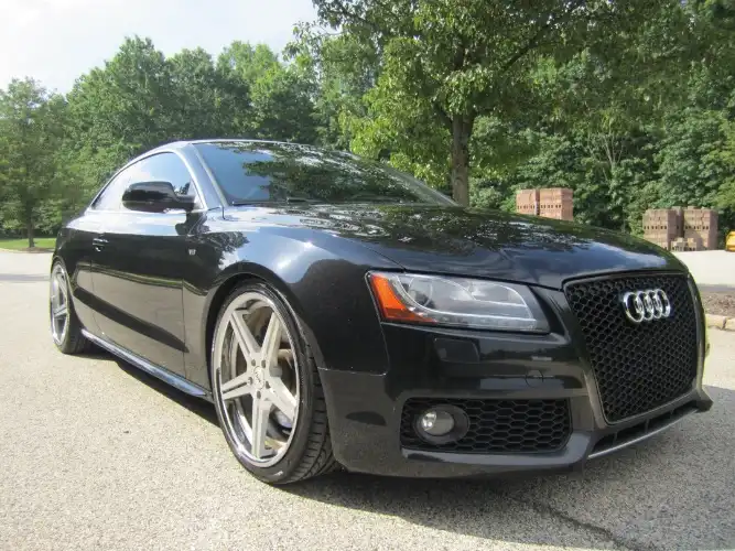 2011 Audi S5 4.2 quattro Manual Premium Plus's photo