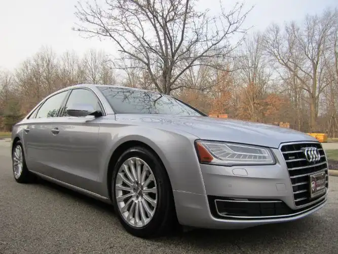 2015 Audi A8 4.0T LWB quattro Tiptronic's photo