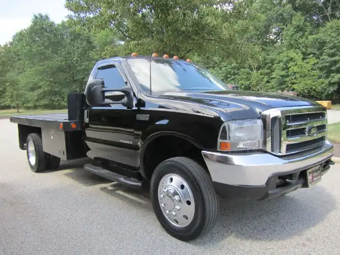 2000 Ford F-550's photo