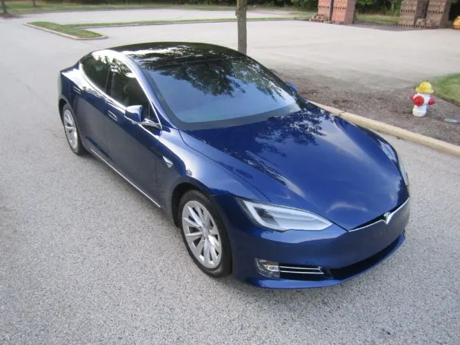 2019 Tesla Model S Base photo 3