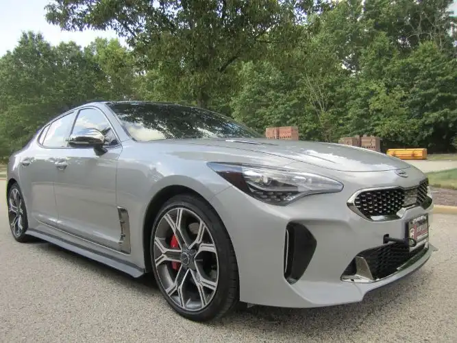 2020 Kia Stinger GT1 AWD's photo