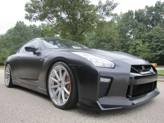 2014 Nissan GT-R GT-R Black Edition's photo