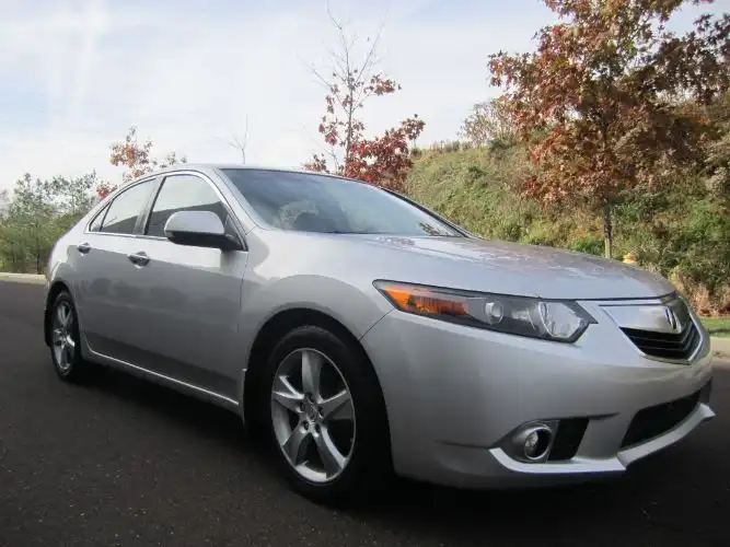 2013 Acura TSX Technology Package 5AT's photo