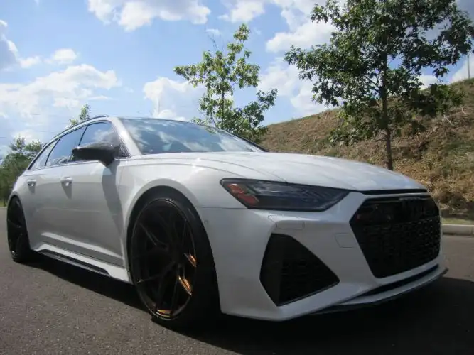 2023 Audi RS 6 Avant Base's photo