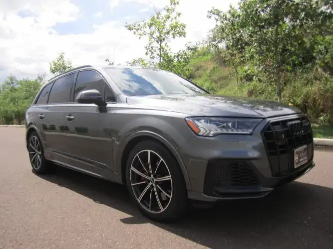 2021 Audi SQ7 Prestige quattro Tiptronic's photo