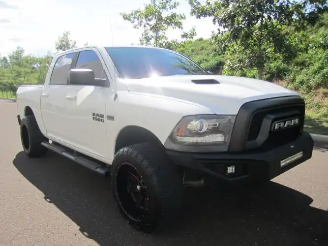 2016 RAM 1500 Rebel 4x4 Crew Cab 5'7's photo