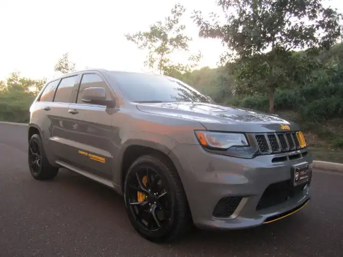 2021 Jeep Grand Cherokee Trackhawk's photo