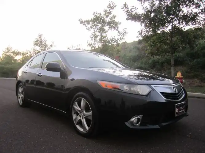 2013 Acura TSX Technology Package 5AT's photo