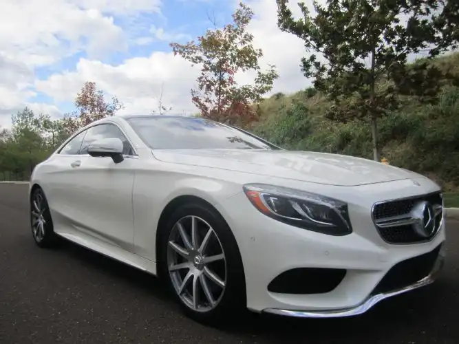 2017 Mercedes-Benz S-Class S550 4MATIC Coupe's photo