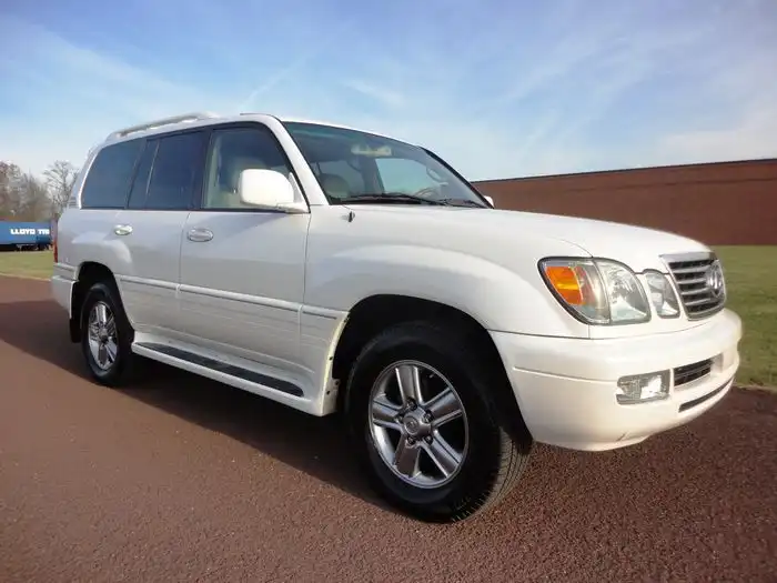 2006 Lexus LX 600 470's photo