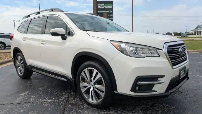 2020 Subaru Ascent Limited 7 Passenger's photo