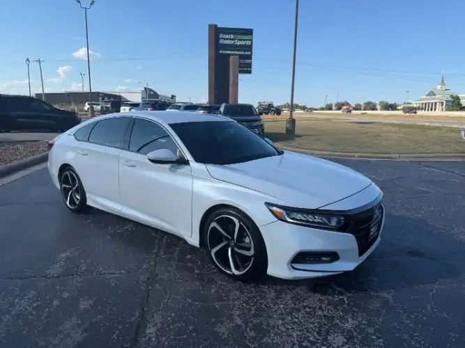2020 Honda Accord 1.5T Sport CVT's photo