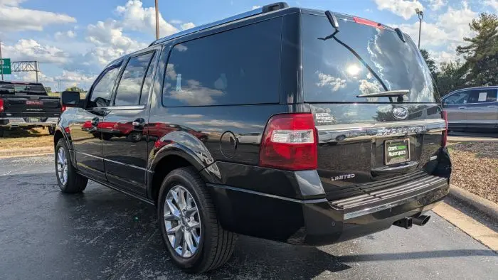 2015 Ford Expedition Limited 4WD EL photo 5