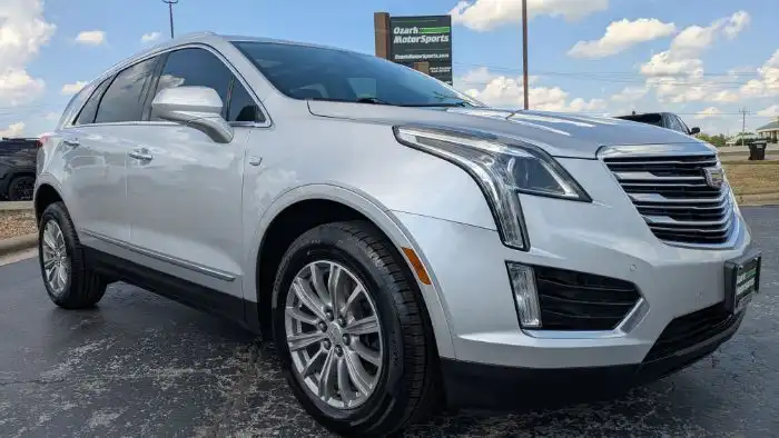 2017 Cadillac XT5 Luxury FWD's photo