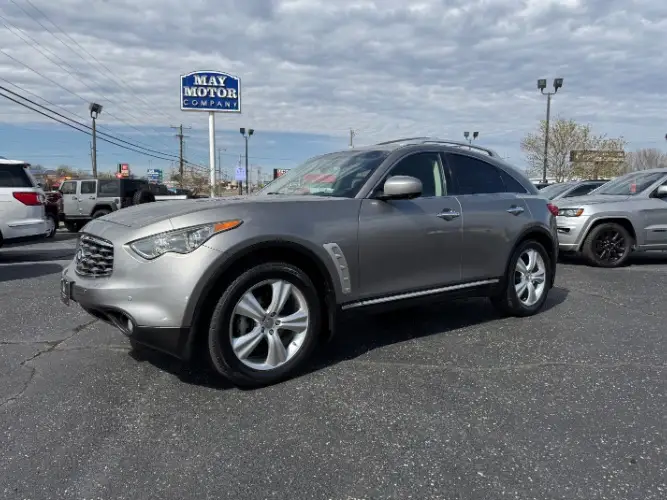 2010 INFINITI FX 35 AWD photo 1