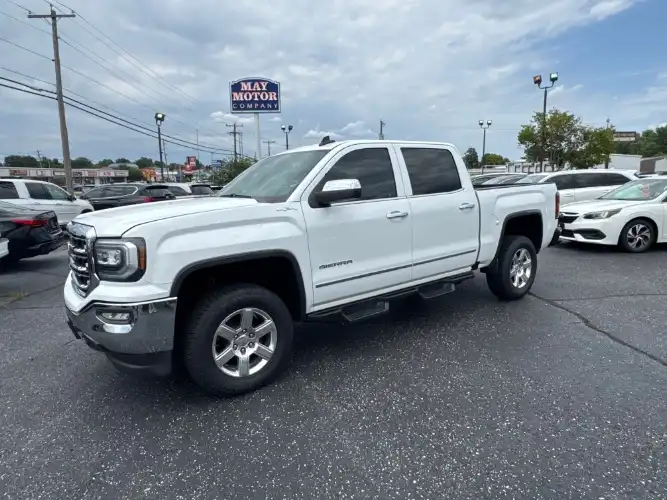 2016 GMC Sierra 4WD Crew Cab Standard Box SLT's photo