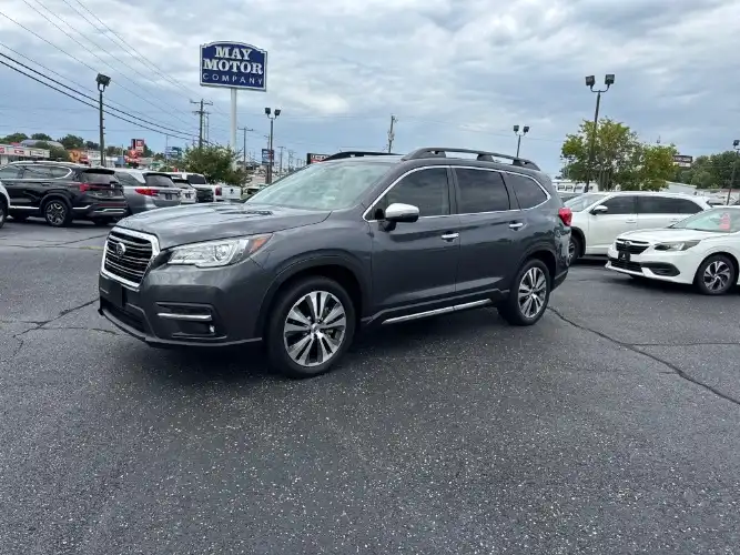 2021 Subaru Ascent Touring's photo