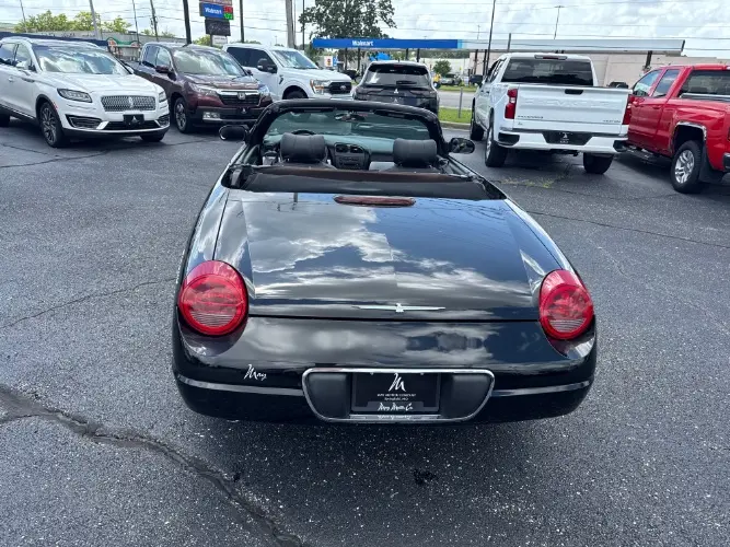2003 Ford Thunderbird Deluxe With Removable Top photo 4