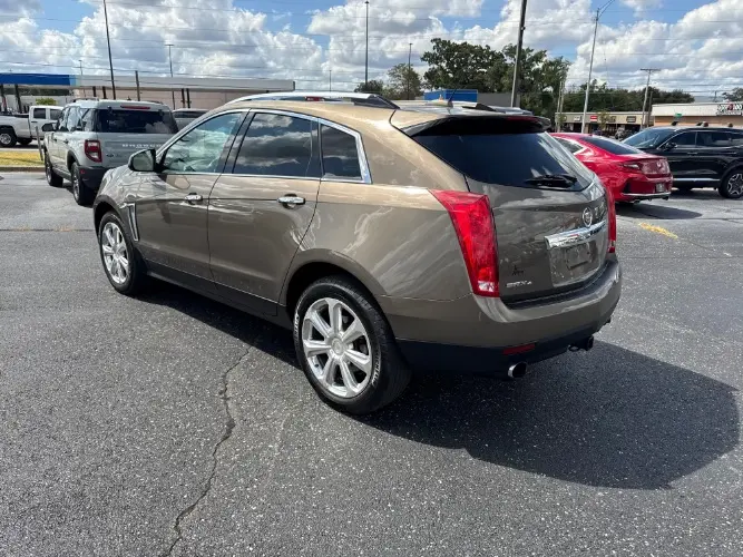 2015 Cadillac SRX Performance AWD Collection photo 3