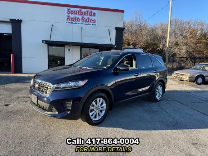 2020 Kia Sorento LX AT's photo