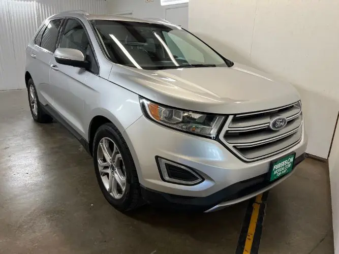 2015 Ford Edge Titanium AWD photo 5