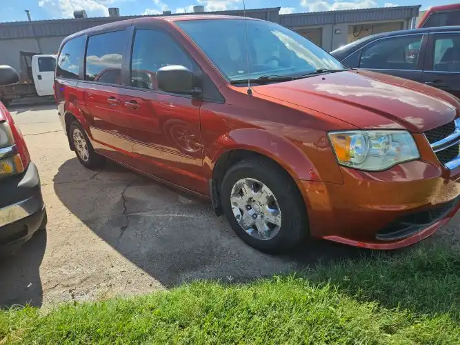 2012 Dodge Grand Caravan SE's photo