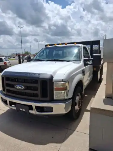 2010 Ford F-350 XL Regular Cab 137-In DRW's photo